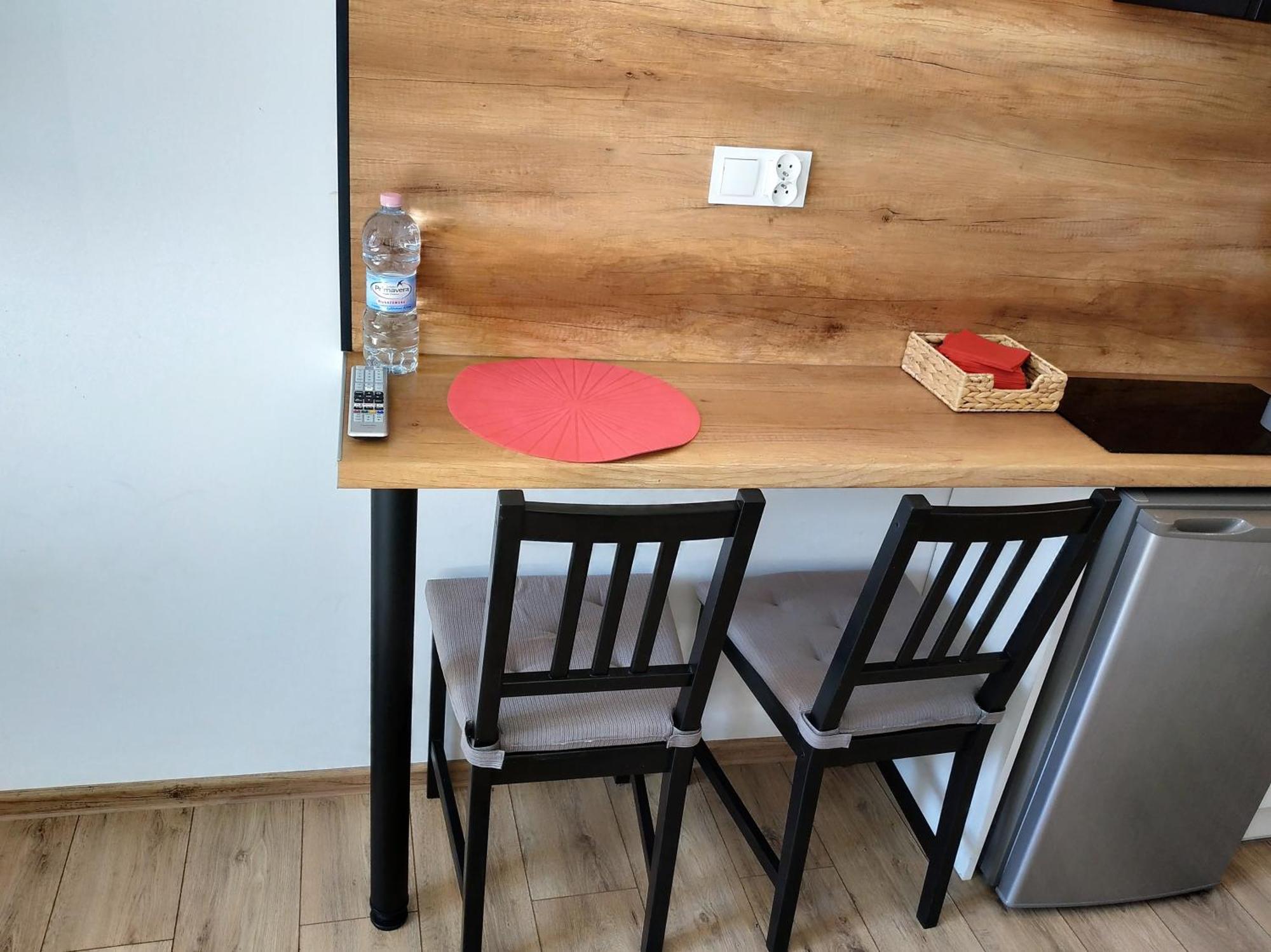 Theapartments Radwanska Lodź Ruang foto